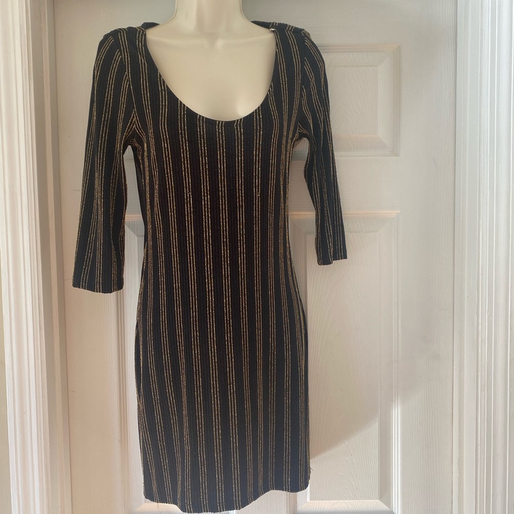 Glitter thread sheer back party dress